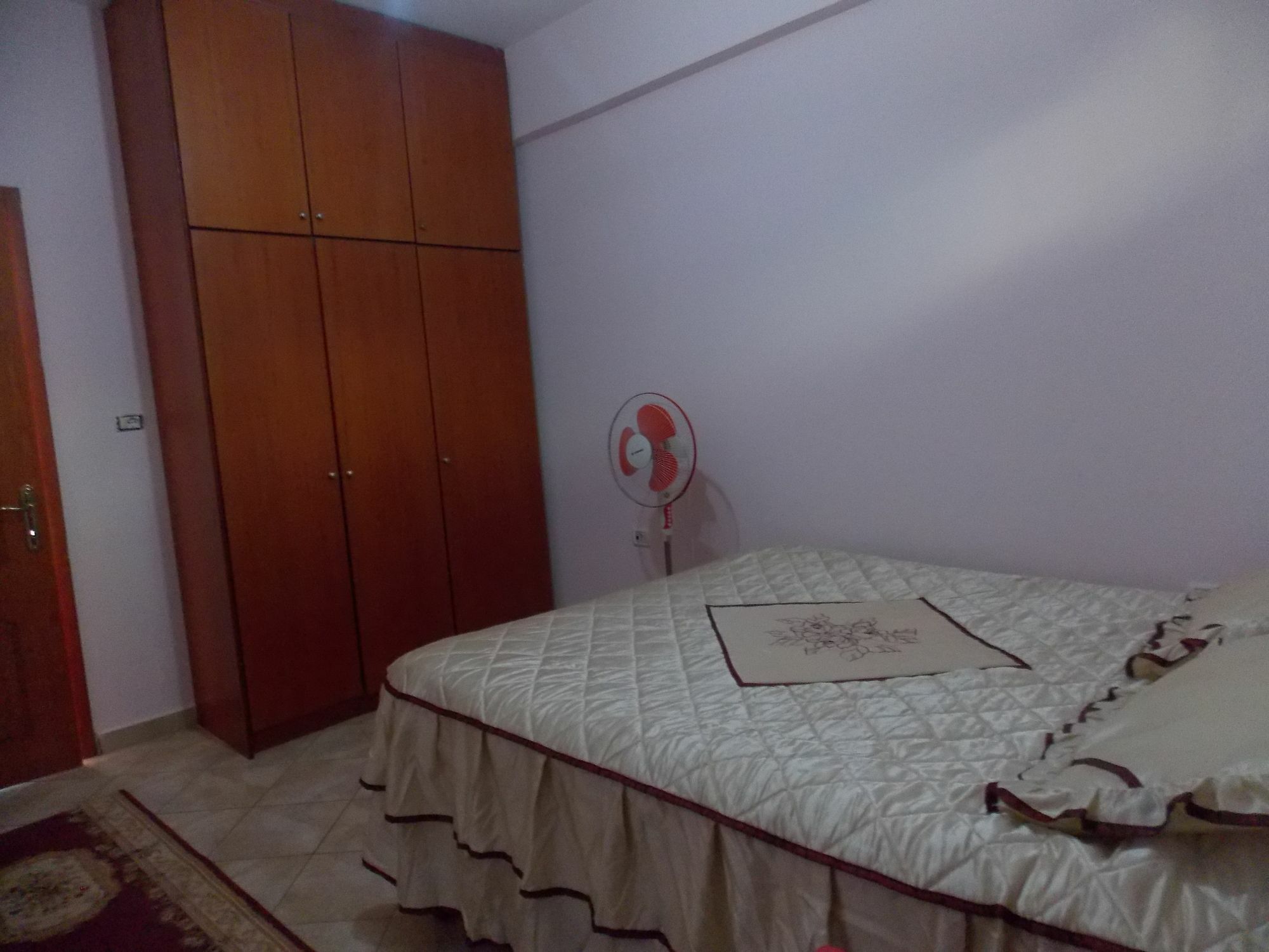 Bebi Hotel And Apartments Sarandë Esterno foto